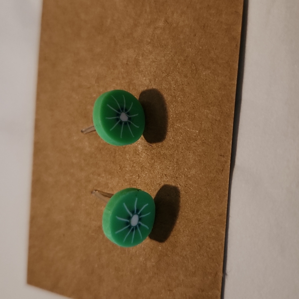 🐻  🌴  New Earrings